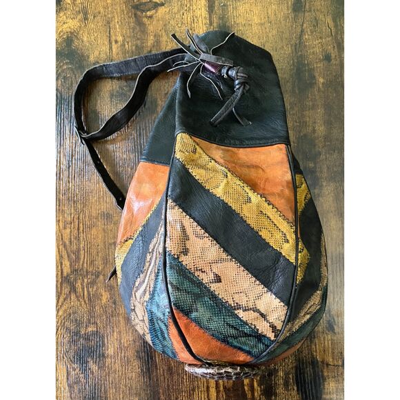 As-is no brand genuine leather and animal skin bucket style shoulder bag - Picture 2 of 10